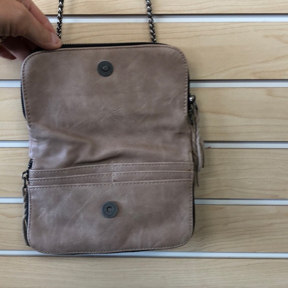 dv crossbody wallet/purse - Picture 4 of 7